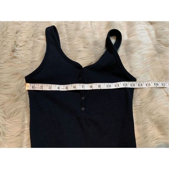 Abercrombie snap down ribbed black bodysuit medium - Picture 6 of 6